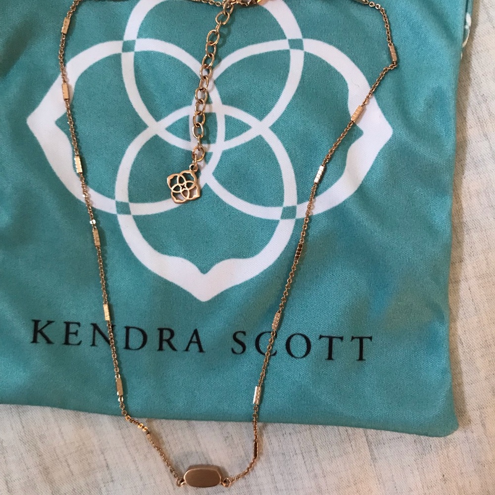 Kendra Scott Fern Necklace in Rose Gold